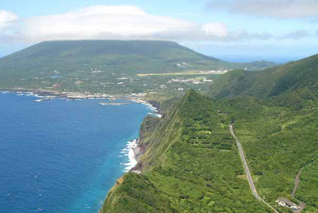 八丈上空02の画像