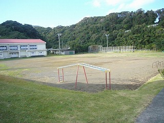 末吉運動場の画像