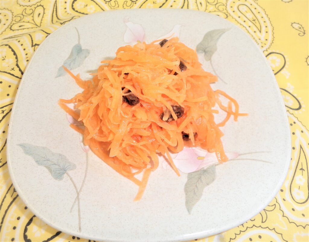 人参とレーズンマリネの画像