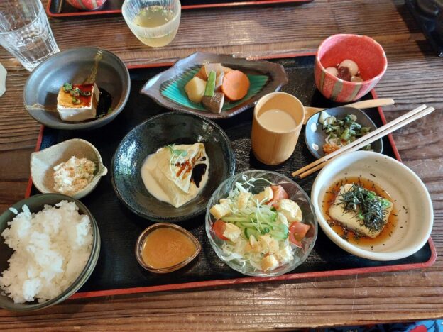 旅行先で食べたおいしい日本食の画像