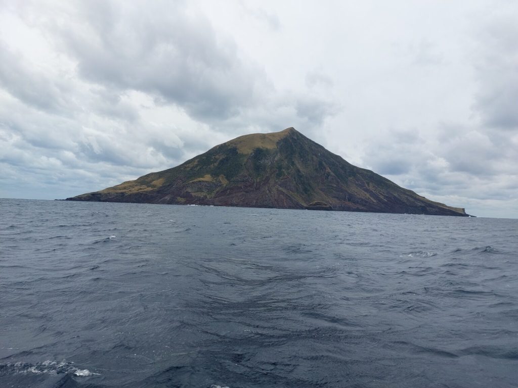 八丈小島の画像