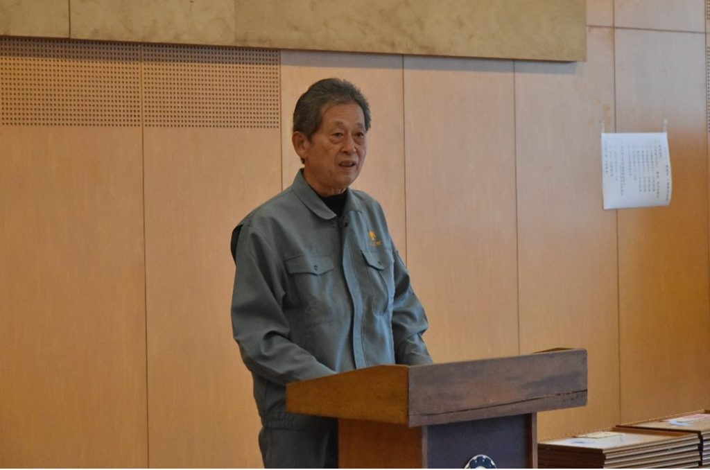 八丈町ポスター・標語入選者表彰式での挨拶の画像