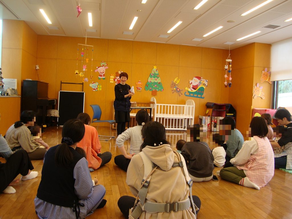 12月のおはなし会の写真02