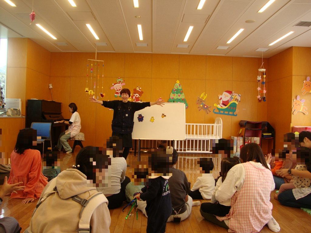 12月のおはなし会の写真05