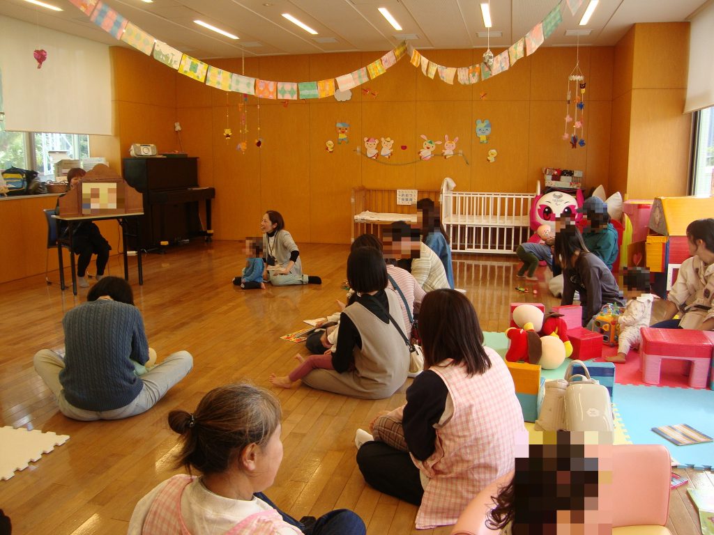 11月のおはなし会の写真06
