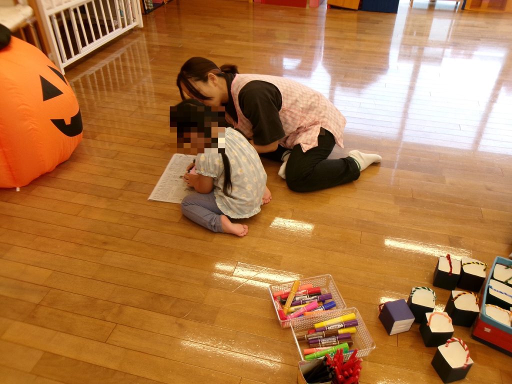 ハロウィンかばん作りの写真02