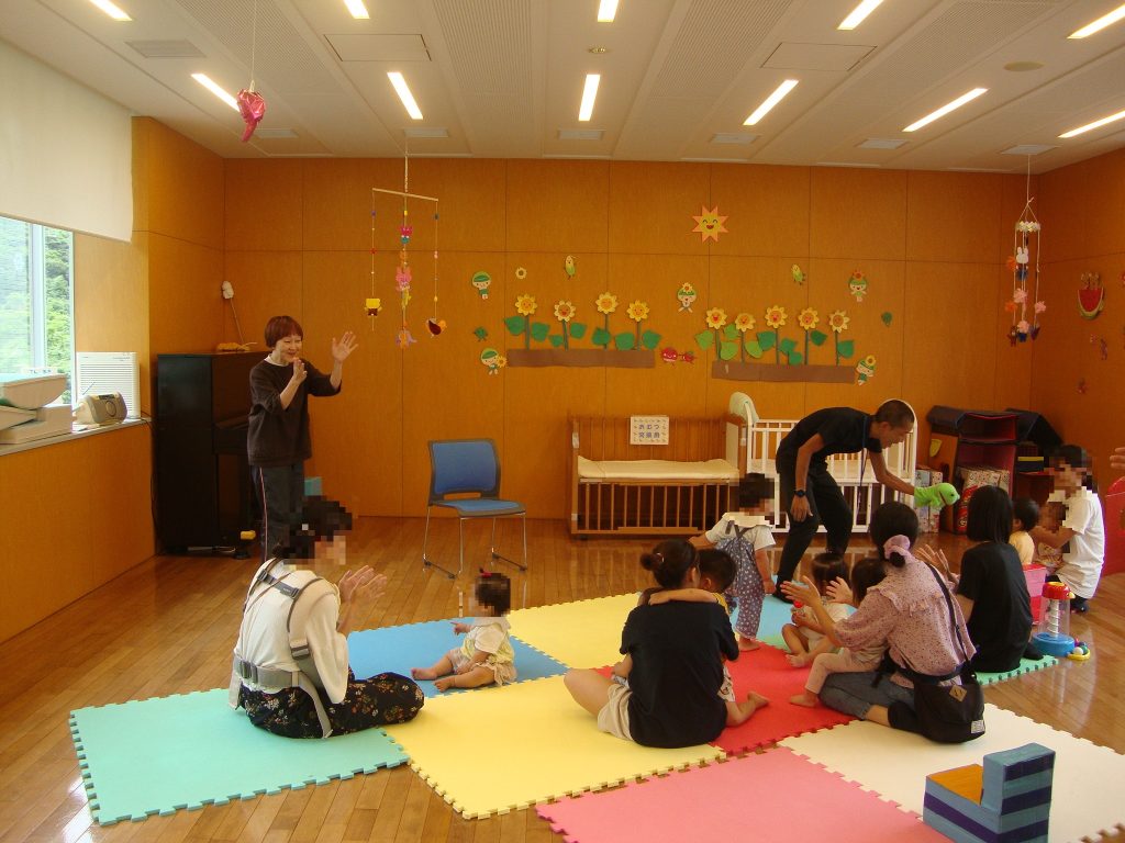 7月のおはなし会の写真01