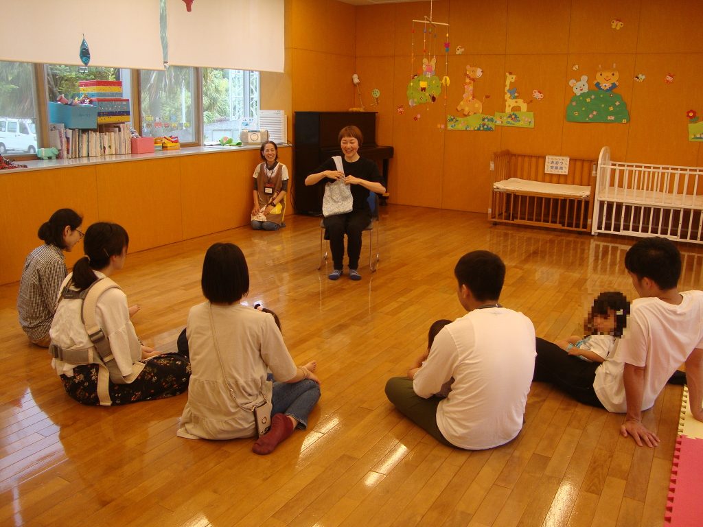 5月のおはなし会の写真01