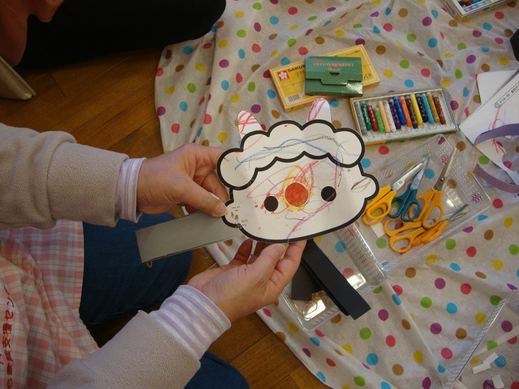 オニのお面作りの写真06