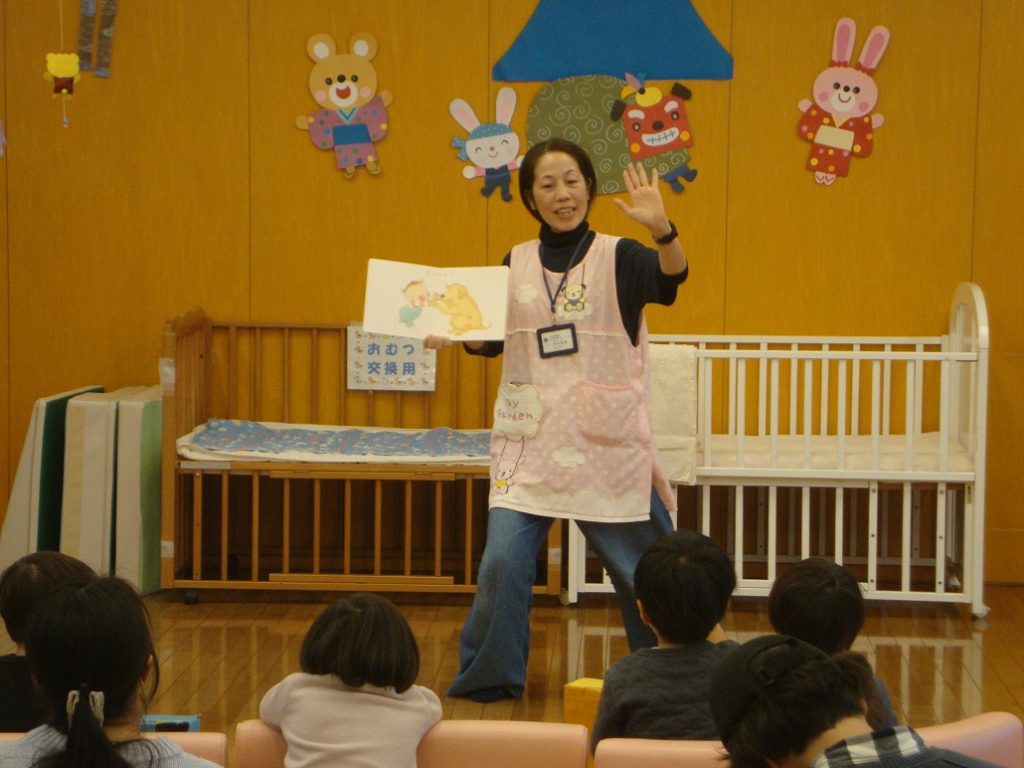冬のおはなし会（1月15日）の写真01