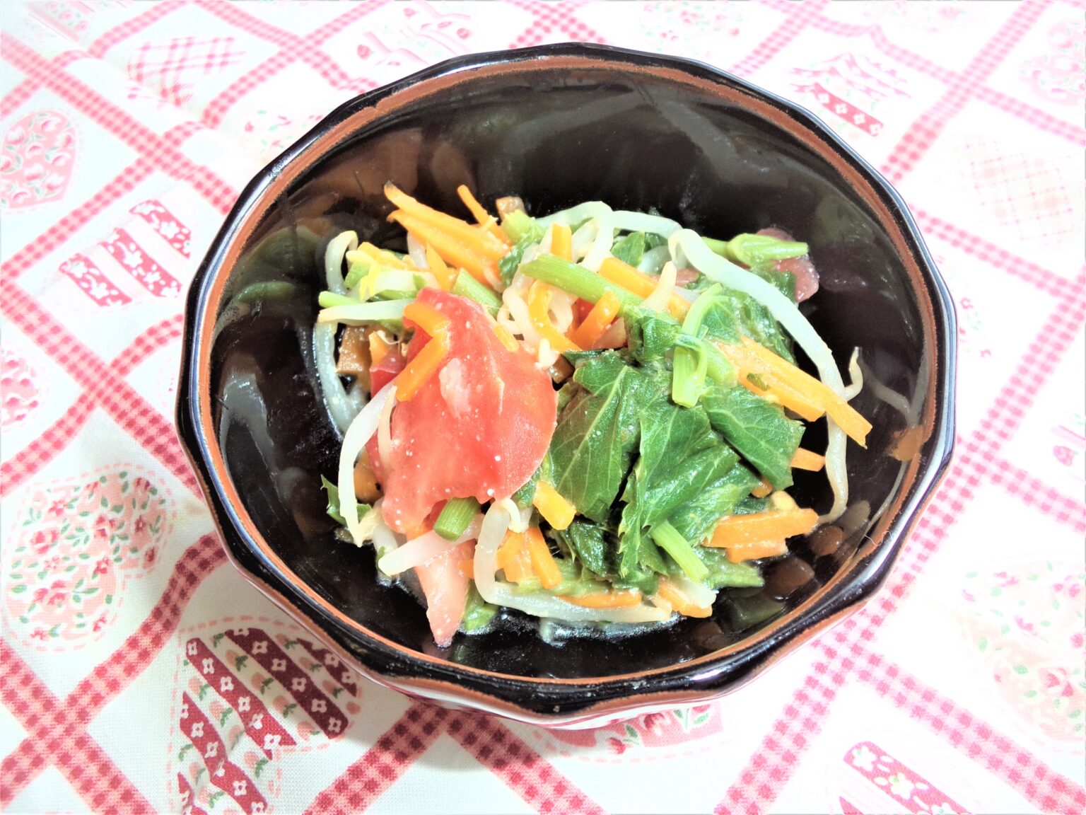 あしたば味噌ドレッシングサラダ1
