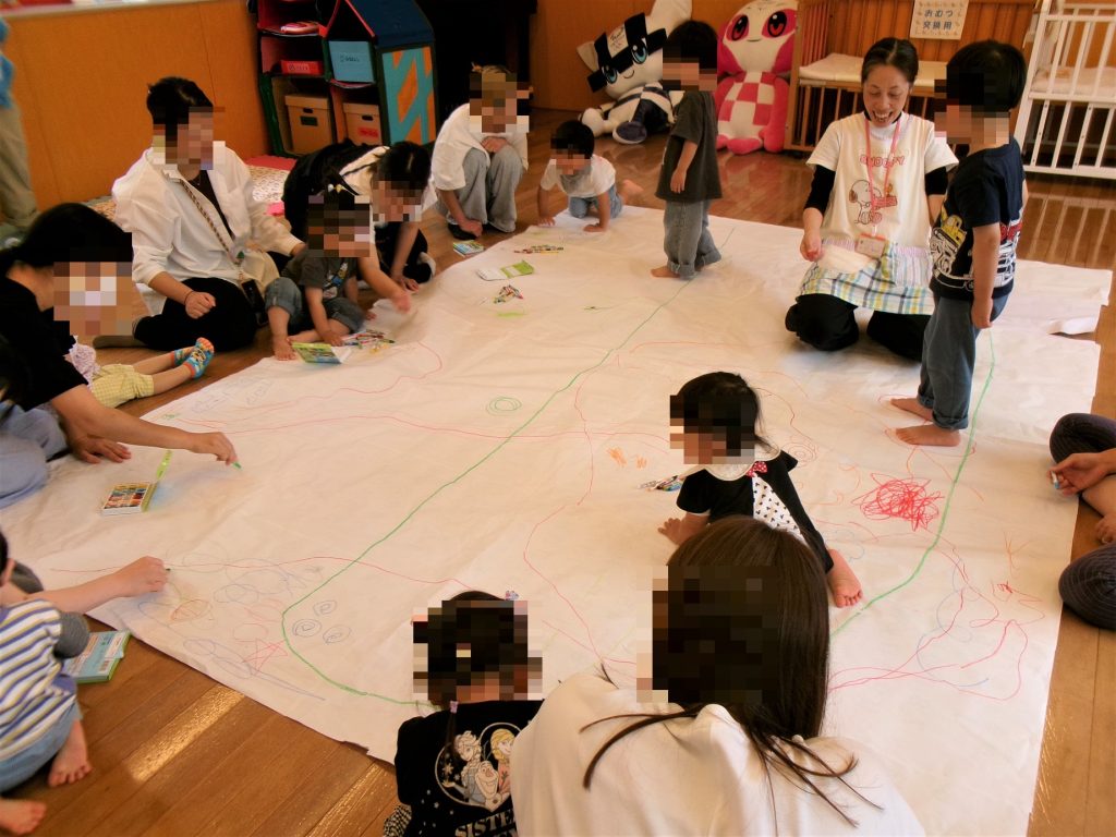 雨の日も楽しい！おえかきあそび